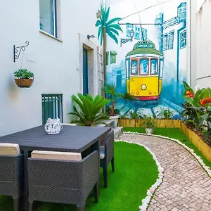Picasso Apartment